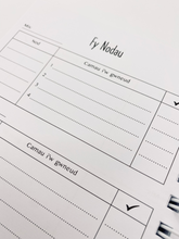 Load image into Gallery viewer, Undated Welsh Diary (Green and white)